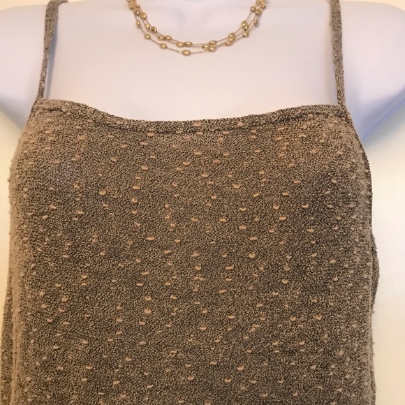 Parallel , beige top - Picture 2 of 8